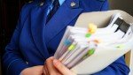 Прокурор Александровского района Томской области Олег Туголуков рассказал старшеклассникам о дистанционном мошенничестве